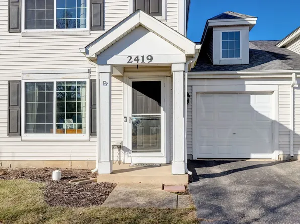2419 Mayfield Dr, Montgomery, IL 60538