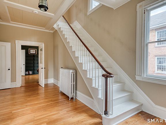 5th image of 840 Worthington Ridge