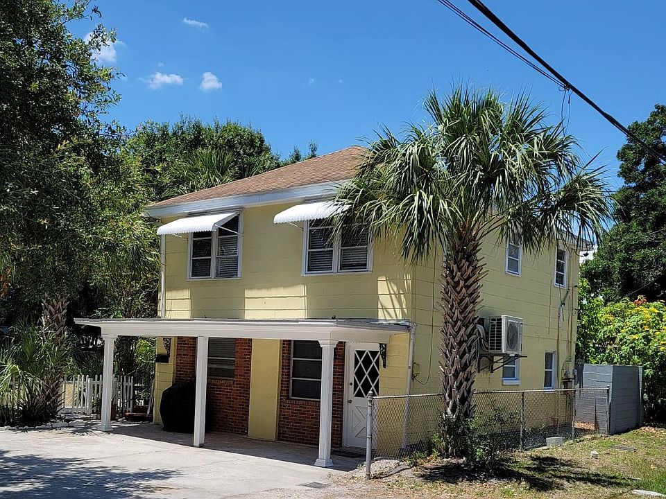 1st image of 3301 W Woodlawn Ave #3