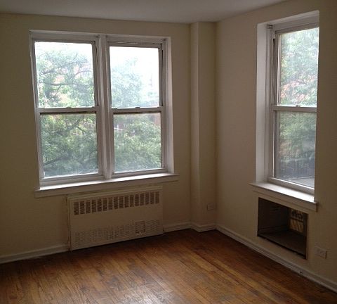 5th image of 2385 Barker Ave APT 2J