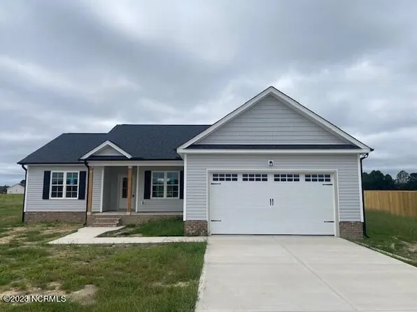 9818 Pace Road, Bailey, NC 27807