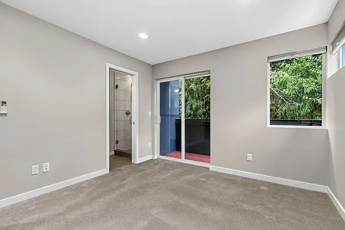 7325 Bainbridge Pl SW — Photo 29