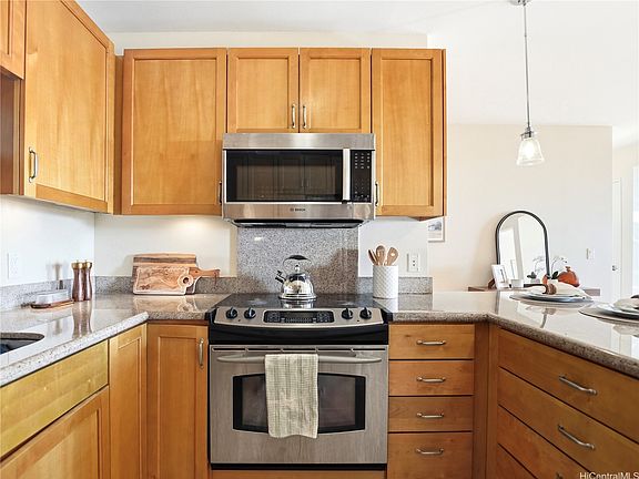 4th image of 421 Olohana St APT 2103
