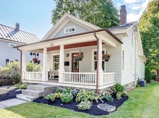 225 Commonwealth Ave, Concord, MA 01742