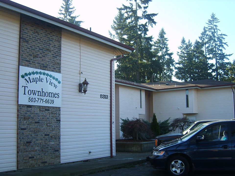 Front of building - 6 townhomes total