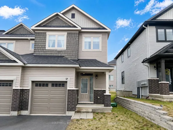 17 Atop Ln, Ottawa, ON K1X 0G9