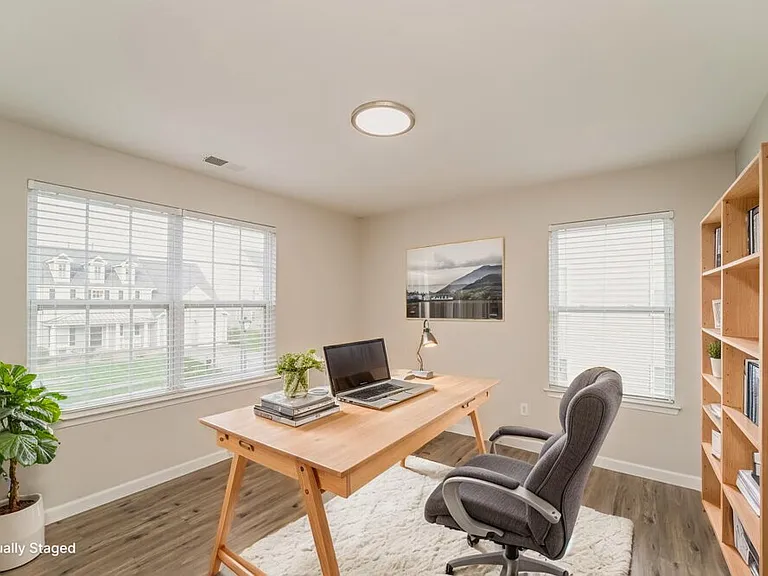 701 Hicklin Dr — Photo 14