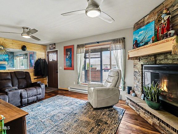 5th image of 28899 Hille Dr