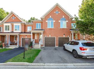 7360 Zinnia Pl #116, Mississauga, ON L5W 2A1