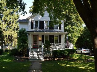43 Leitch Ave, Skaneateles, NY 13152