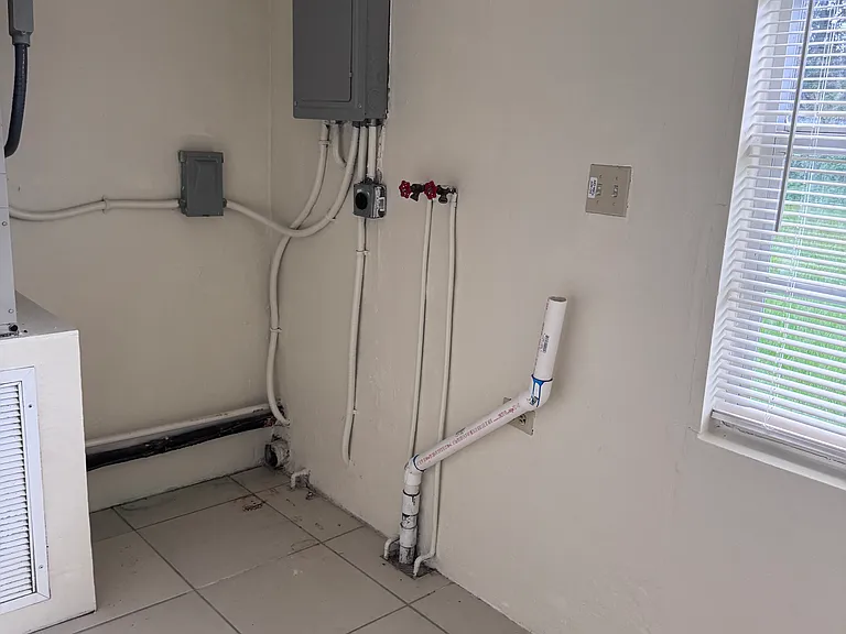 320 Ibis Ave — Photo 14