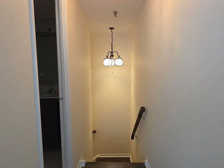 71 Front St E #411 — Photo 18