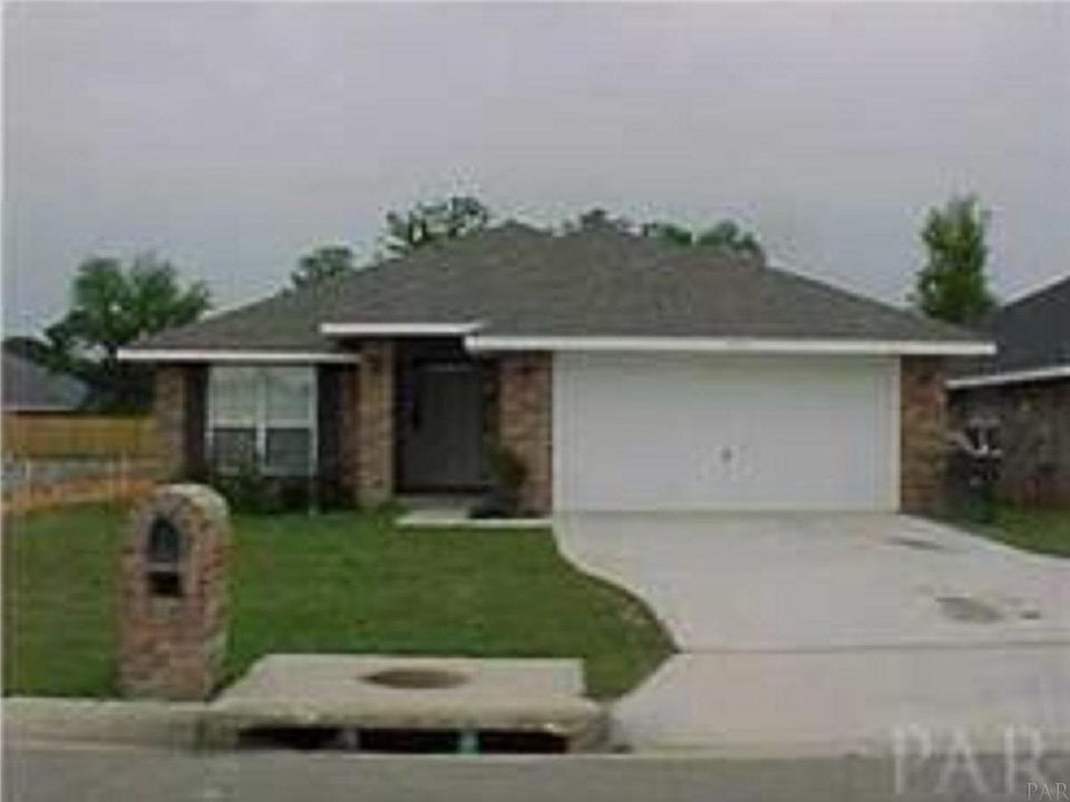1st image of 5043 Cocoa Dr