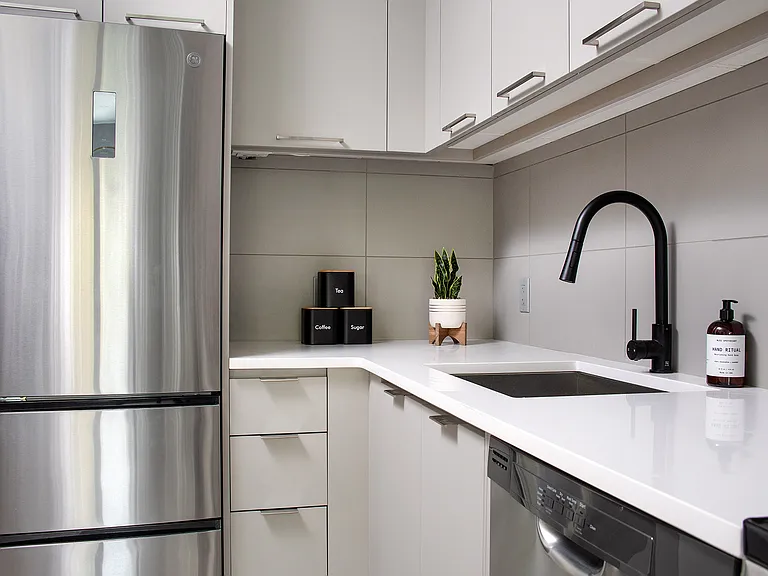 176 Woodward Ave #141 — Photo 3