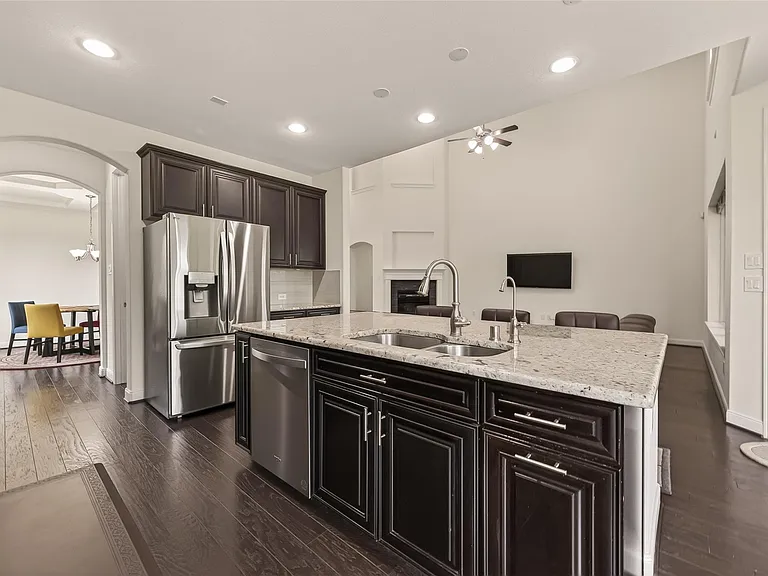 4002 Dogwood Canyon Ln — Photo 23