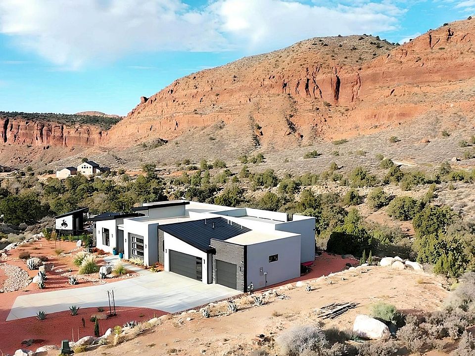 1st image of 3020 Silver Reef Dr