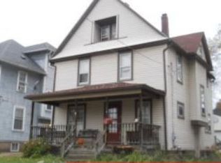 90 Mount View Ave, Akron, OH 44303