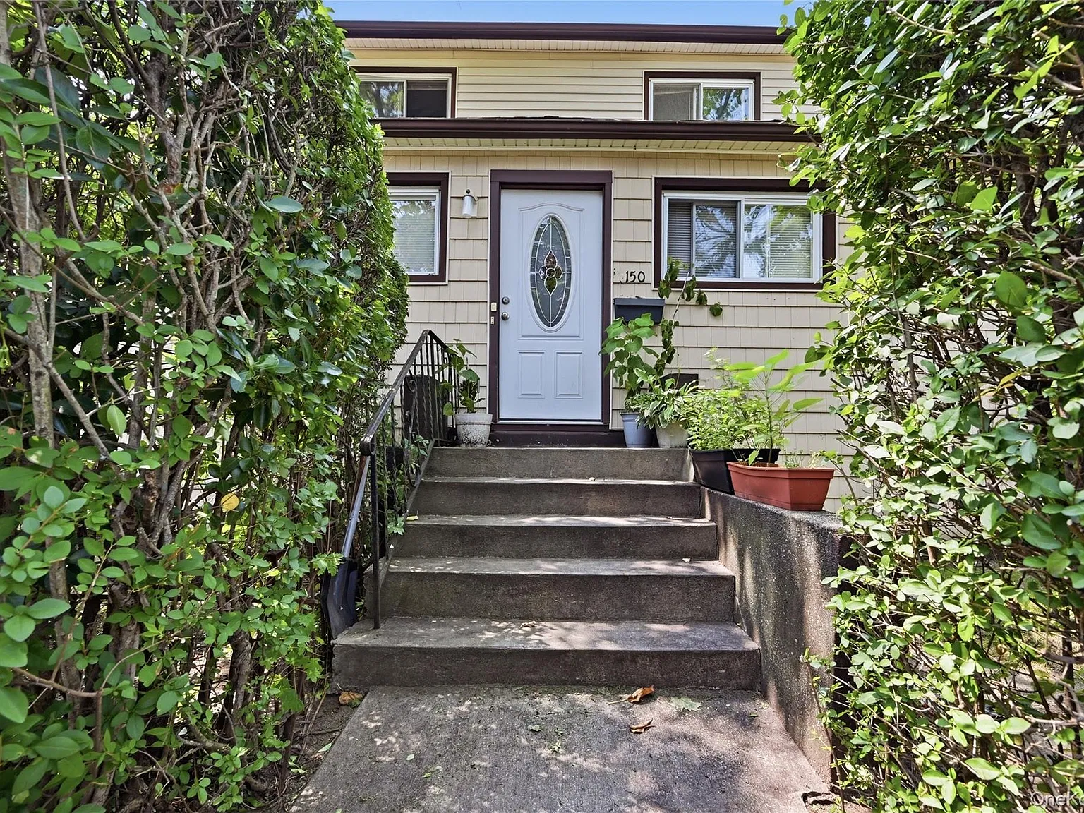 1 bed, 1.0 bath, 613 sqft, $1,900 — Photo 1