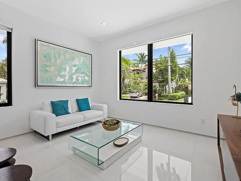 401 Lido Dr — Photo 23