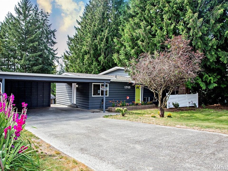 1st image of 1705 15th Ave