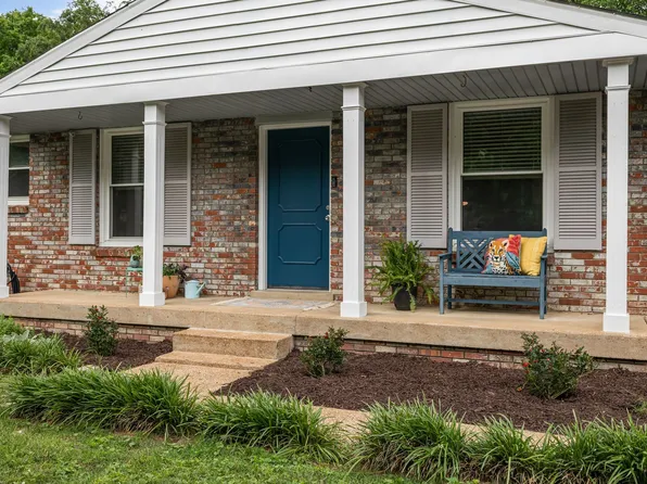 682 Brewer Dr, Nashville, TN 37211