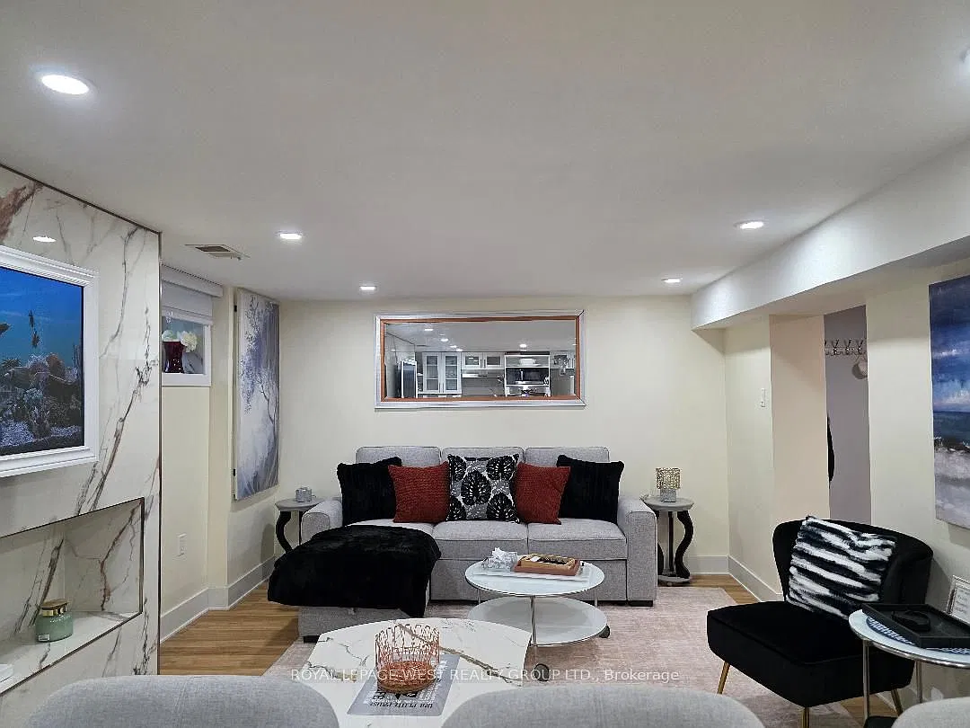 2 bed, $2,500 — Photo 3