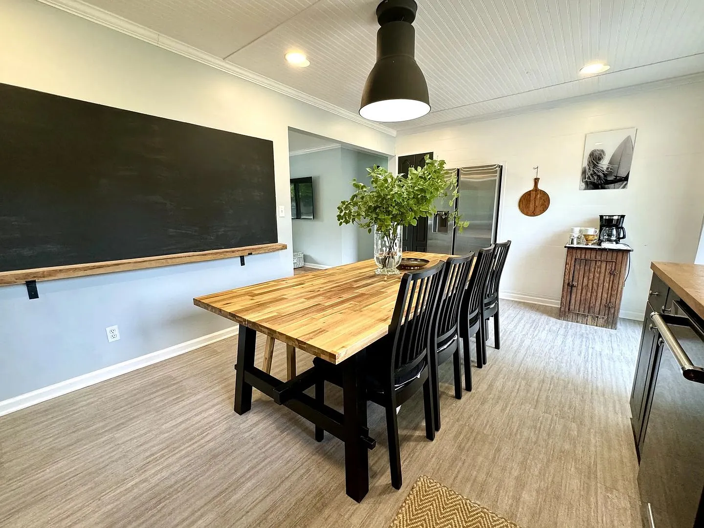 6-8 months fully furnished 4-bedroom, 1.5 bathroom — Photo 4