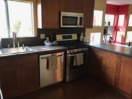 2nd image of 3606 1st Ave