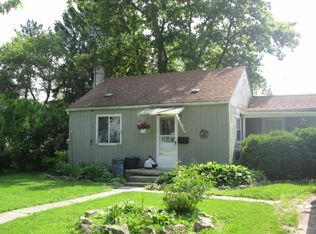 219 S Jackson St, Sandusky, MI 48471