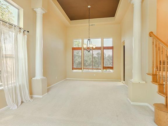 4th image of 4609 Beechwood Dr