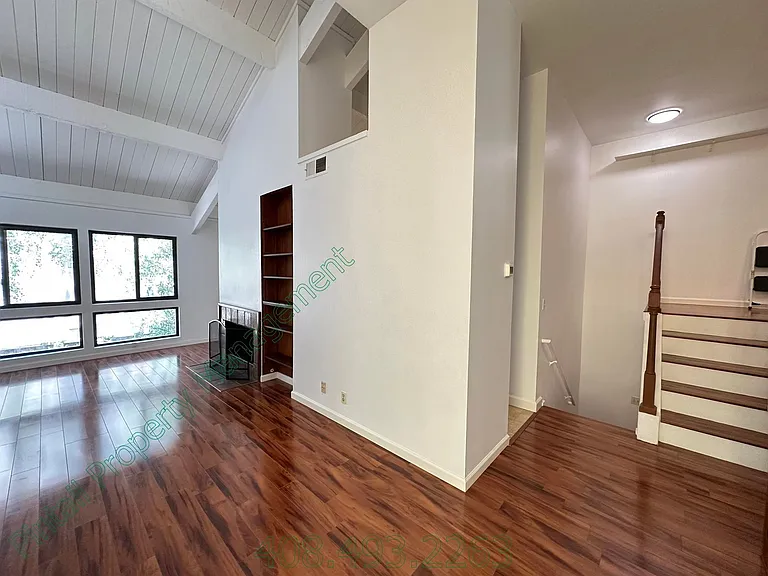 802 Kingfisher Ter — Photo 32
