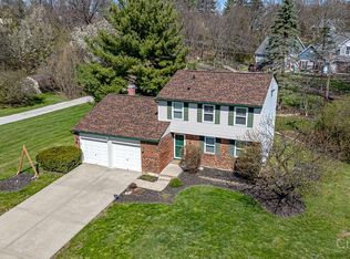 4924 Alvernovalley Ct, Cincinnati, OH 45238