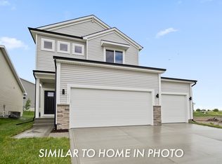 1488 S 91st St, West Des Moines, IA 50266