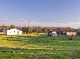 762 Old Tellico Hwy N, Madisonville, TN 37354