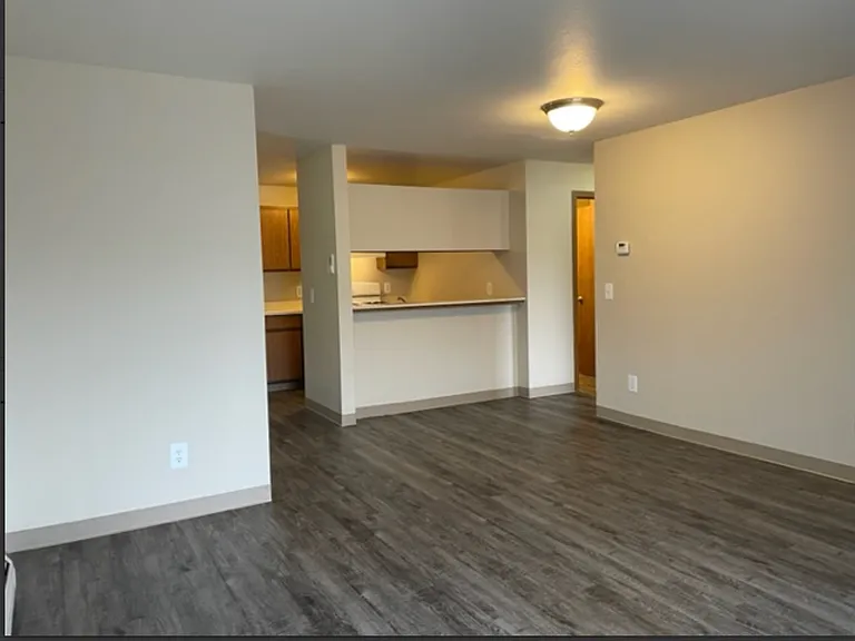 2340 Michael Ave SW — Photo 12