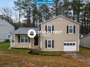 5217 Scarbrough Ln, Stone Mountain, GA 30088