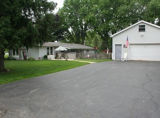 27544 N Lexington Ct, Island Lake, IL 60042