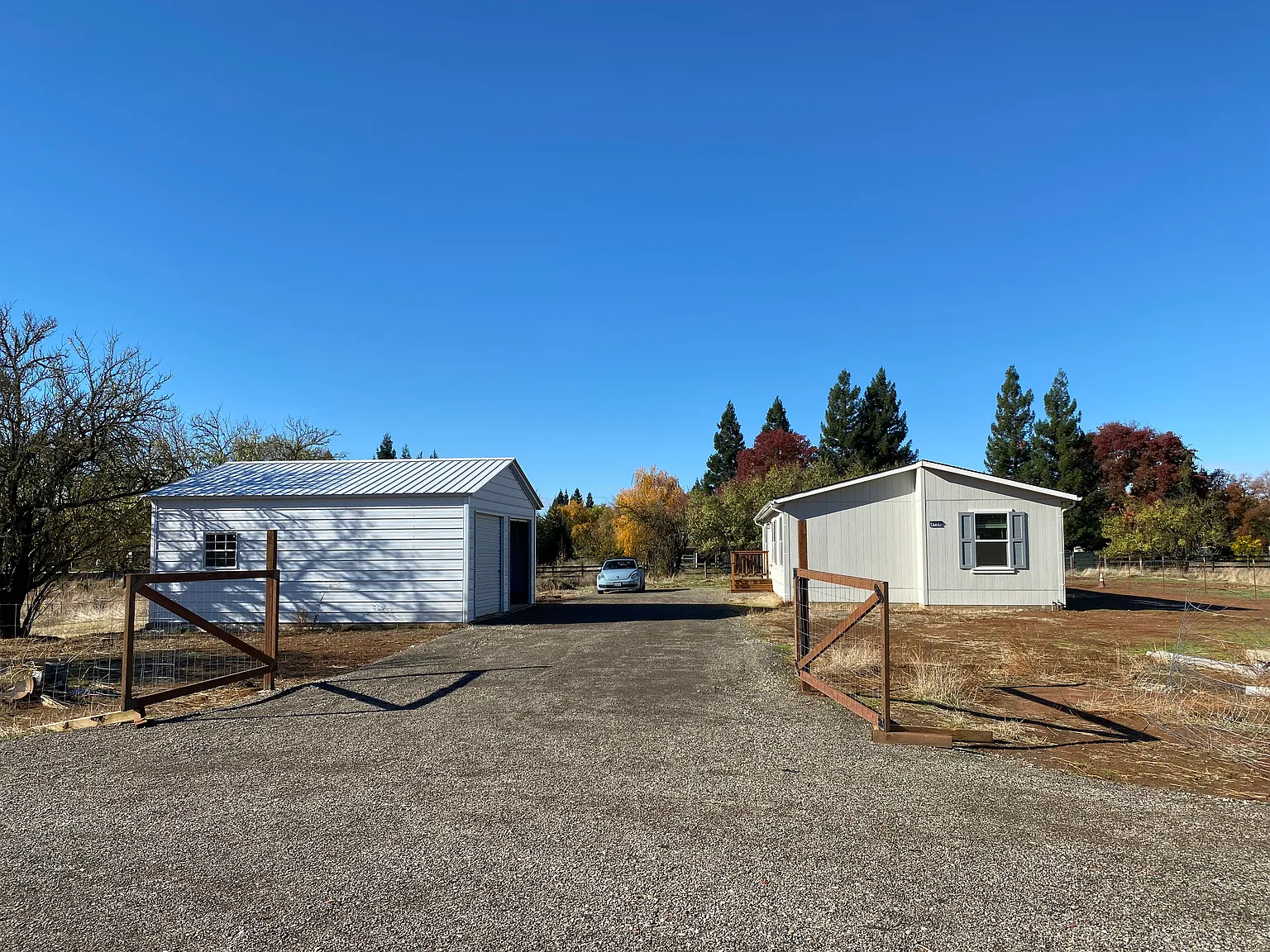 3 bed, 1200 sqft, $2,700 — Photo 3