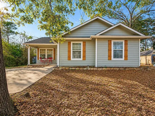 10391 Royal Magnolia Dr, Conroe, TX 77303