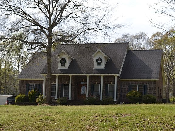 3rd image of 270 County Road 27