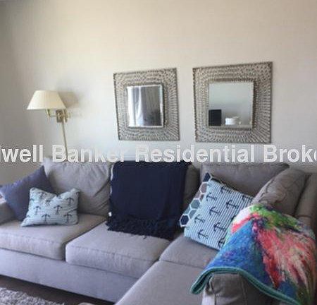 3rd image of 333 E Surfside Dr