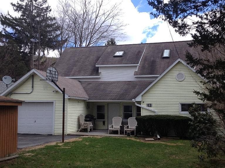 1st image of 12 Jefferson Ave