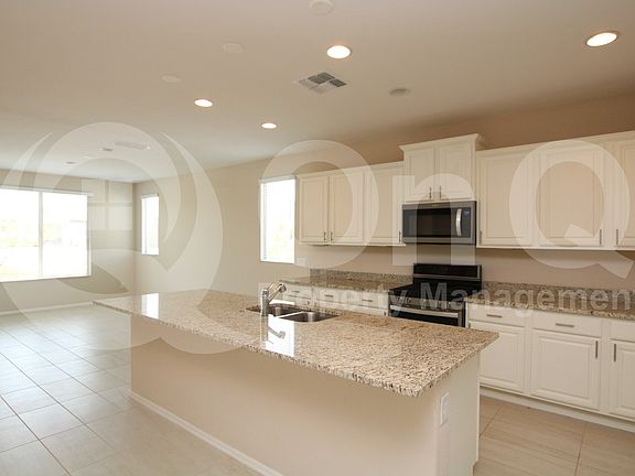 4th image of 20363 N Wagner Wash Dr