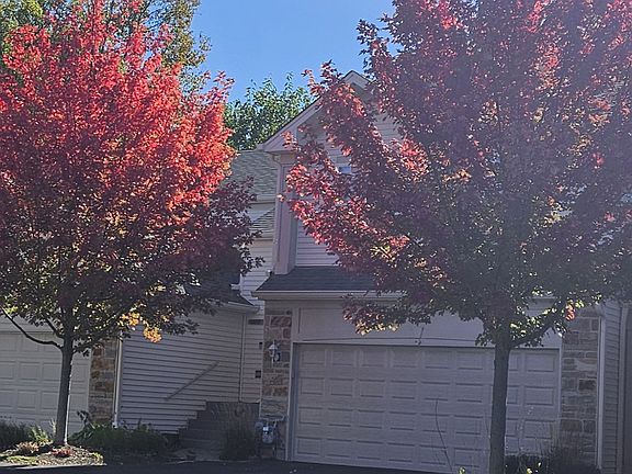 3rd image of 8043 Sierra Woods Ln