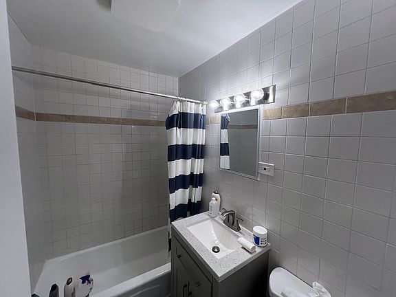 3rd image of 6109 W Higgins Ave #1N