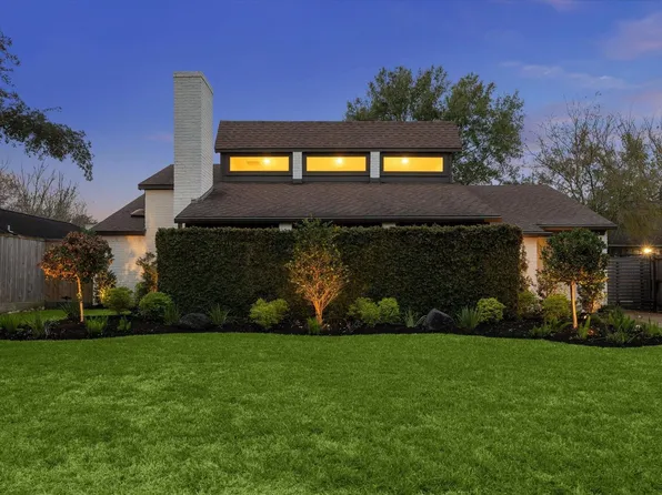 3210 Freshmeadows Dr, Houston, TX 77063