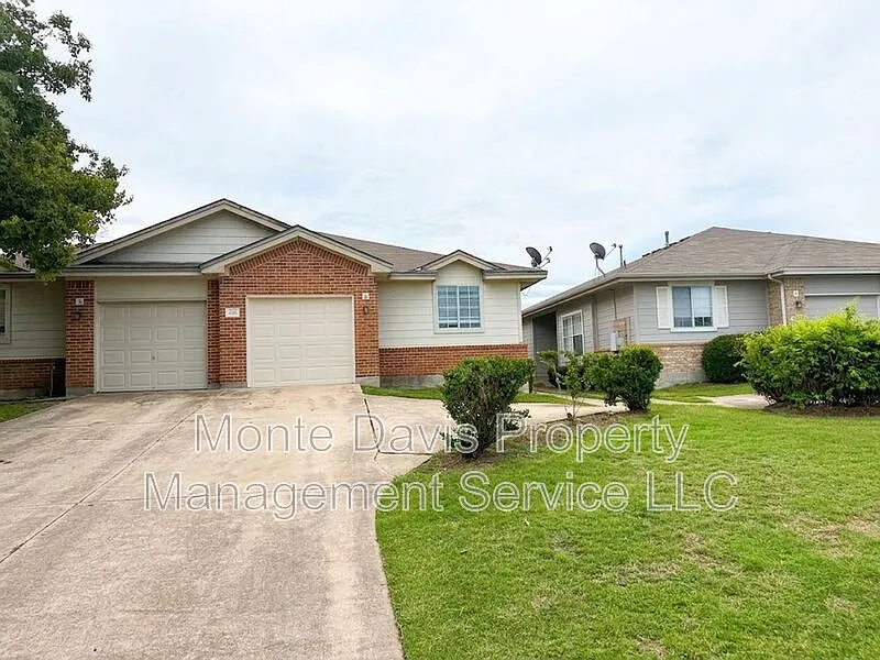 2817 Southampton Way #B