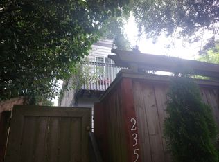 2354 47th Ave SW, Seattle, WA 98116