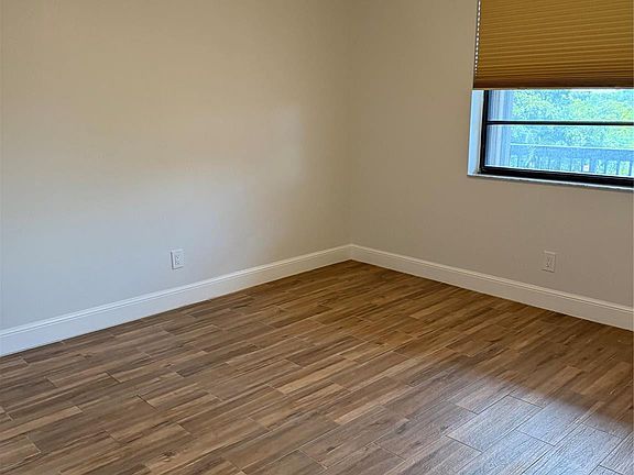 5th image of 4930 E Sabal Palm Boulevard #402