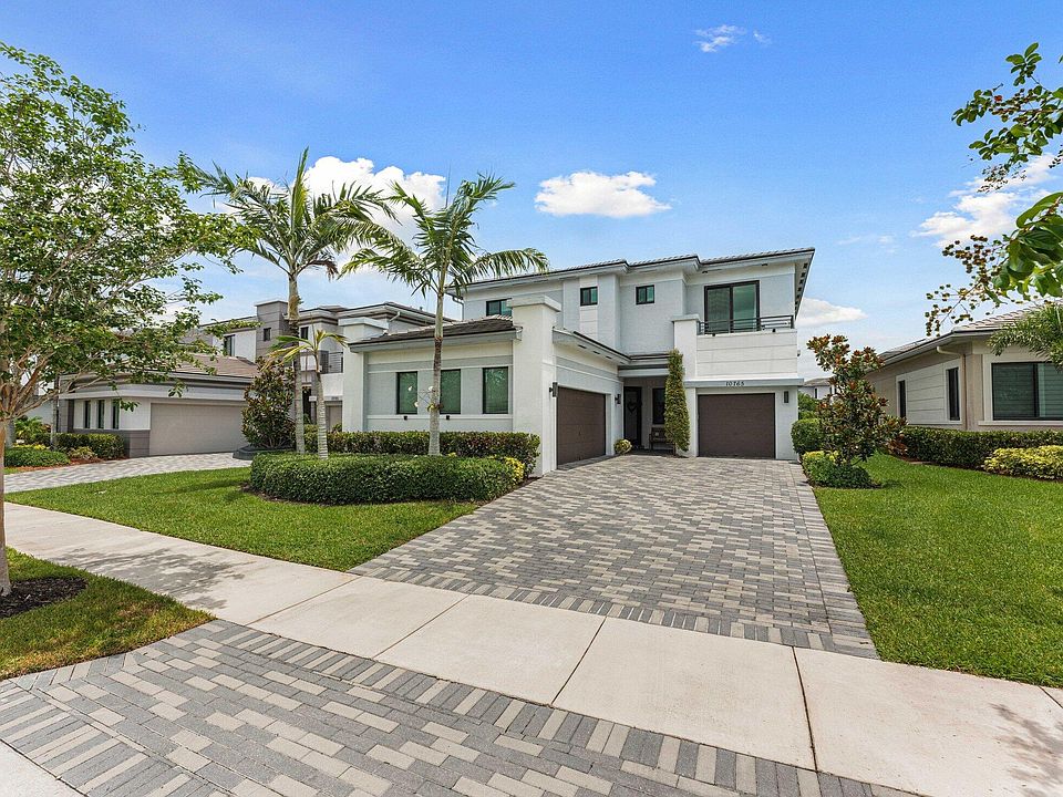1st image of 10765 Windward Street